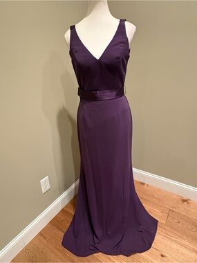 White by Vera Wang Elegant V-Neck Purple Evening Gown Sz 2 Lined Maxi